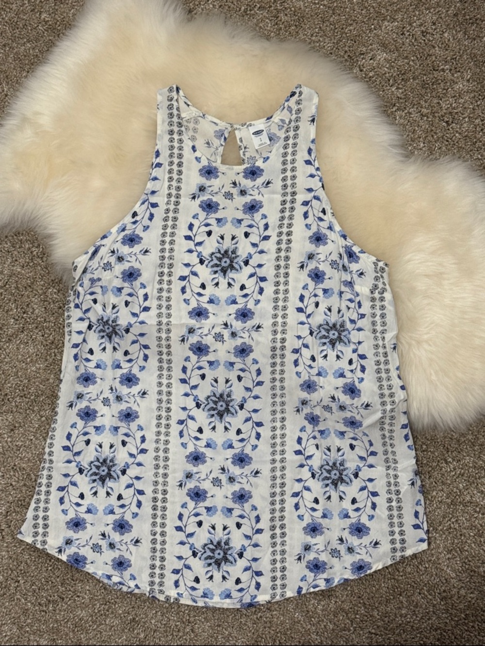 NWOT Women’s Old Navy Sleeveless Keyhole White Blue Floral Print Tank Top Size S